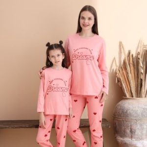Еднакви дамски и детски пижамки 10